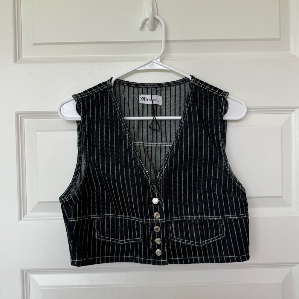 Zara Black Striped Women's Vest Top - Picture 2 of 4